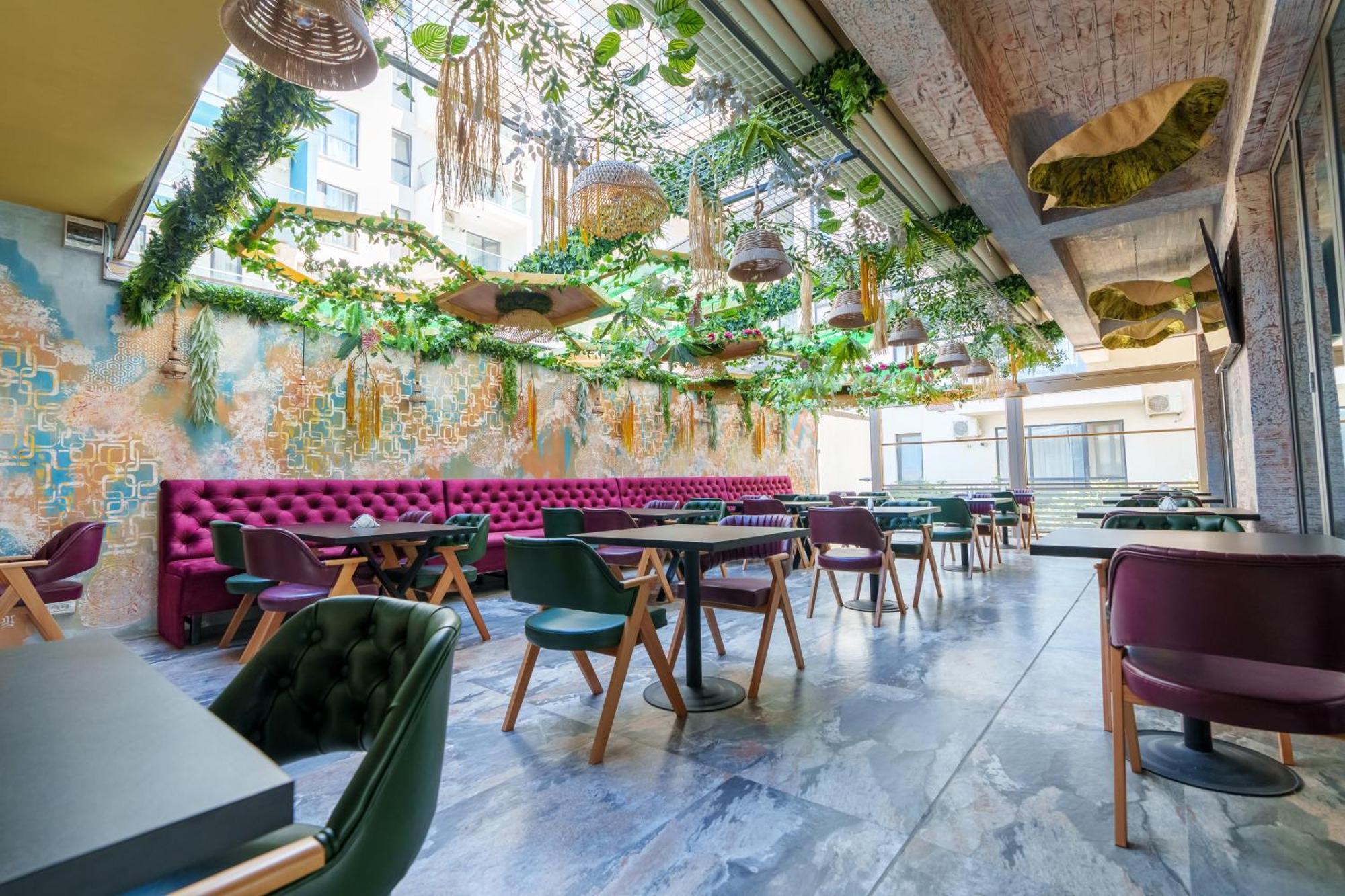 Hotel Kalya Năvodari Esterno foto