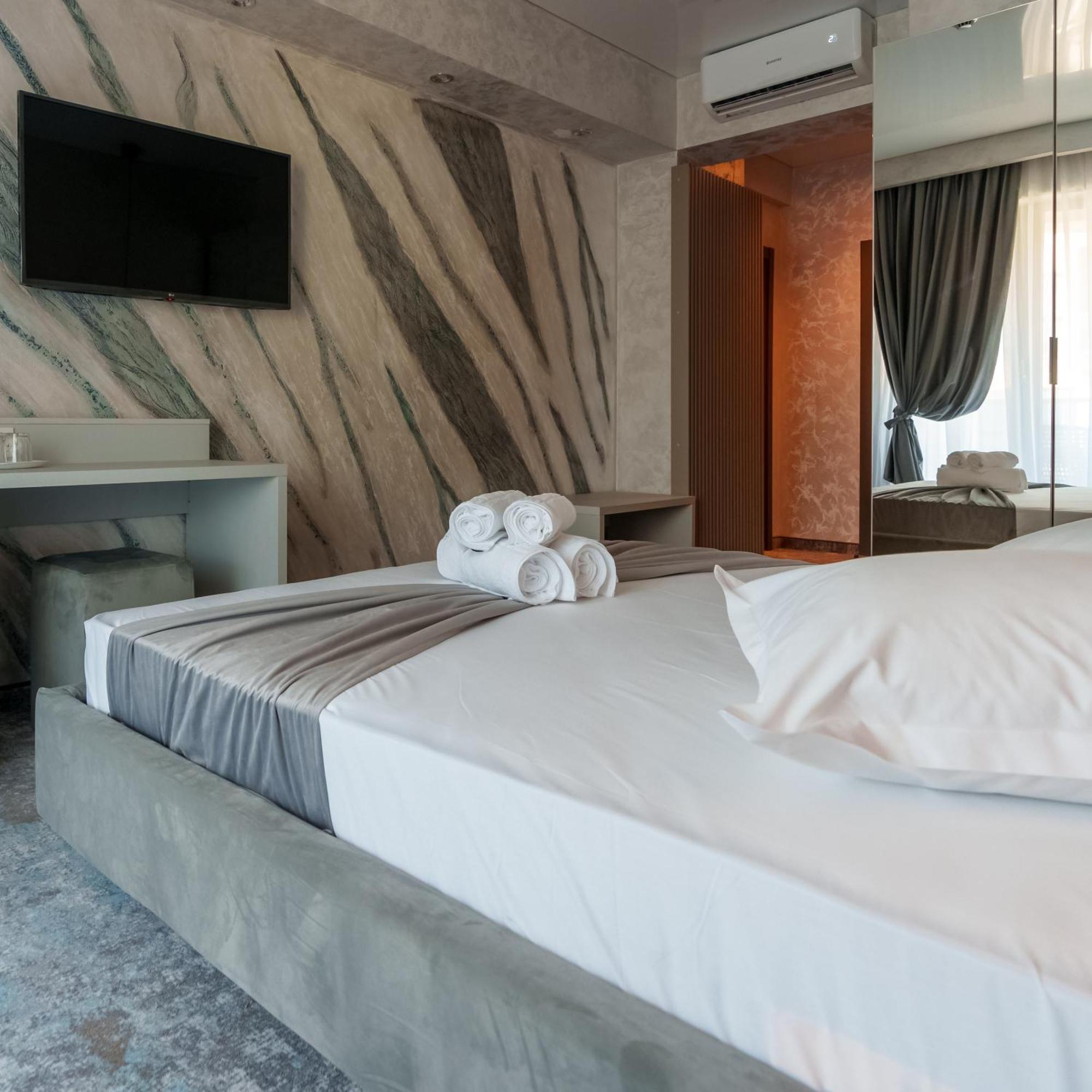 Hotel Kalya Năvodari Esterno foto
